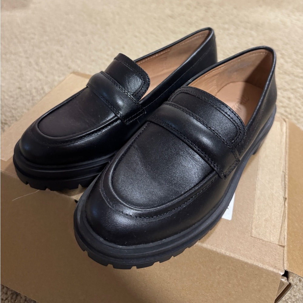 The Bradley Lugsole loafer in leather